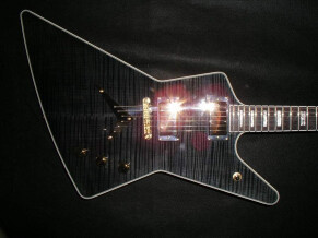Dean Guitars Black Gold Z