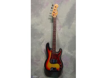 Fender Precision Bass (1966)