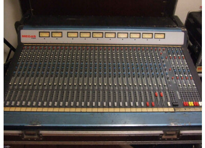 SoundTracs Megas Stage