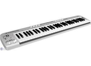 Behringer U-Control UMX61