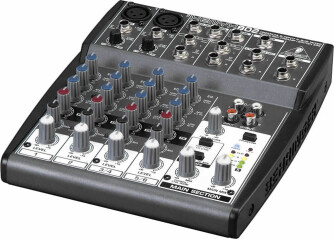 Behringer Xenyx 802