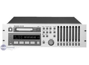Tascam DA-38