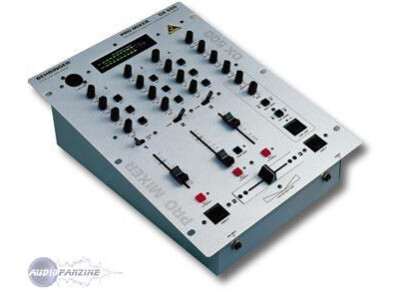Behringer DX500