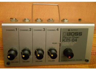 Boss KM-04 Micro Mixer