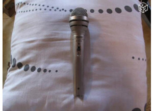 AKG D 310S