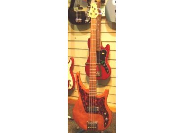 Status Graphite Shark 4