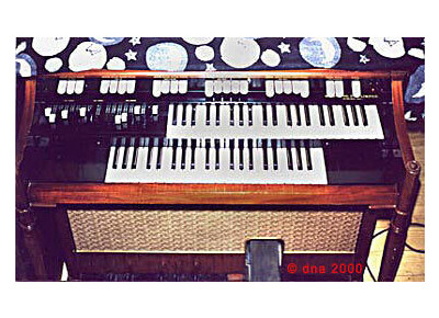Hammond M101