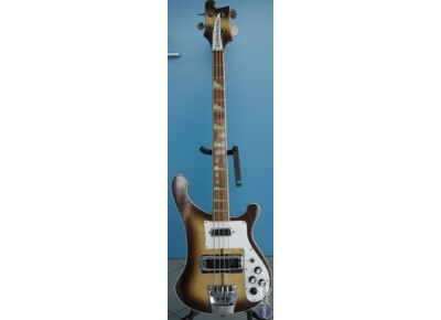 Rickenbacker 4001S