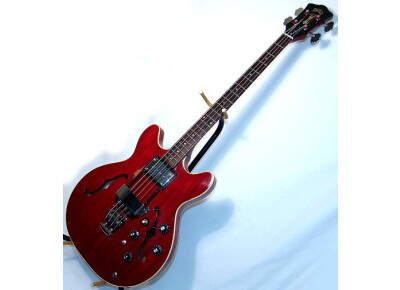 Guild Starfire Bass
