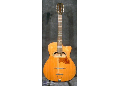 Patenotte guitare manouche