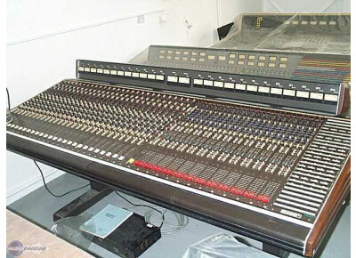 Soundcraft 2400