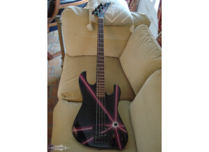 Lâg Rockline Bass
