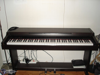 Yamaha Clavinova CLP-153S