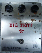 Electro-Harmonix Big Muff Pi V2