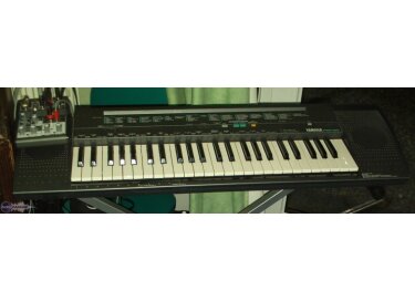 Yamaha PSR-100