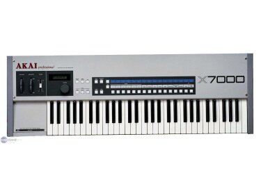 Akai Professional X7000