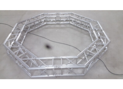 Global Truss Structure triangulaire 300