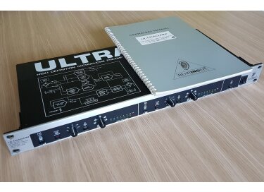Behringer Ultragain MIC2000