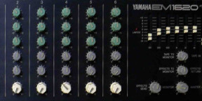 Table de mixage amplifiée professionnelle Yamaha Em 1620 qualité sonore exceptionnelle  ! Made in Japan Parfait état de fonctio