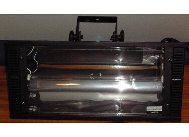 Eurolite Superstrobe 2700