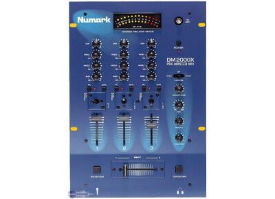 Numark DM2000X