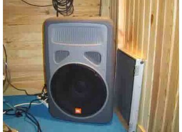 JBL EON 15 Sub