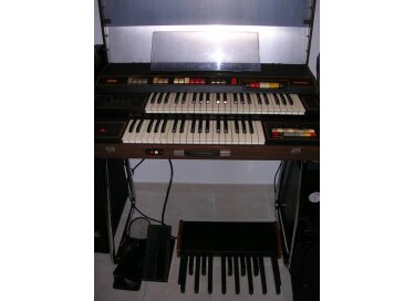 Farfisa Commander
