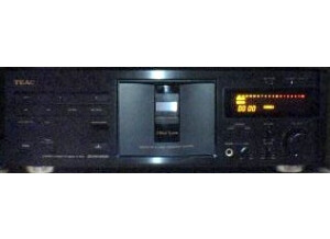 Teac deck V-1010