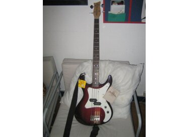 Danelectro Rumor Bass