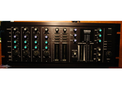 Yamaha MV422