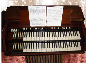 Hammond C2