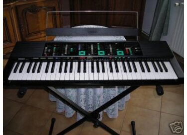 Yamaha PSR-90