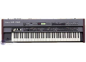 Roland VR-760