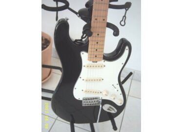 Musima STRATOCASTER