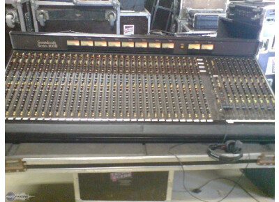 Soundcraft 800B Monitor 32