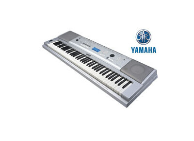 Yamaha DGX-220