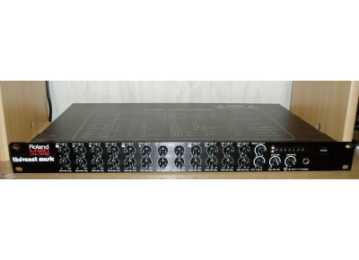 Roland M-120