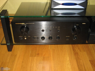 Marantz PM7000