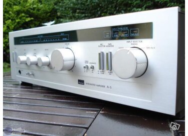 Sansui A-5
