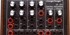 Moog VX-351/ CP-251 set plus Moogerfooger Rackmount kit 
