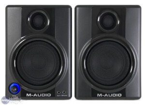 M-Audio AV 30