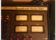 Soundcraft Series 200