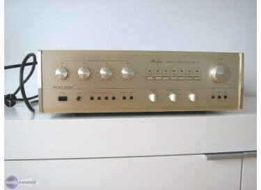 Accuphase E-206