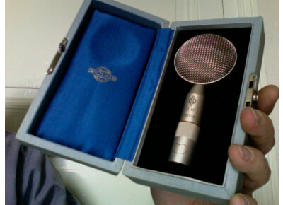 Neumann M7