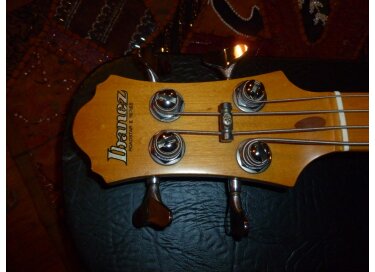 Ibanez RB600