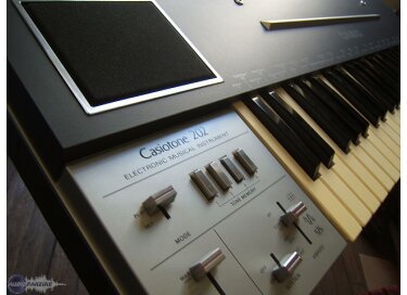 Casio Casiotone 202