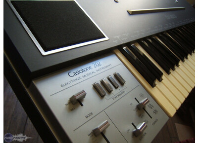 Casio Casiotone 202
