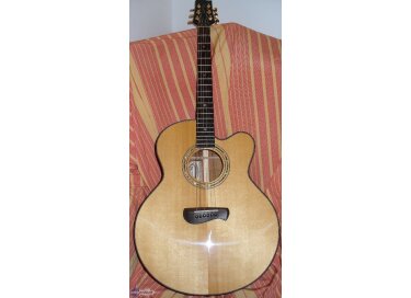 Tacoma Guitars JK 28C