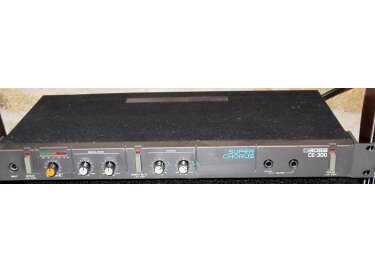 Boss CE-300 Super Chorus
