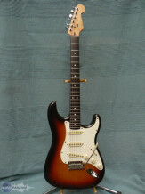 Fender Standard Stratocaster [1982-1986]